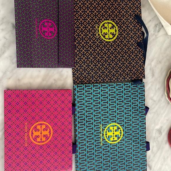 Tory burch gift bag - Picture 12 of 12